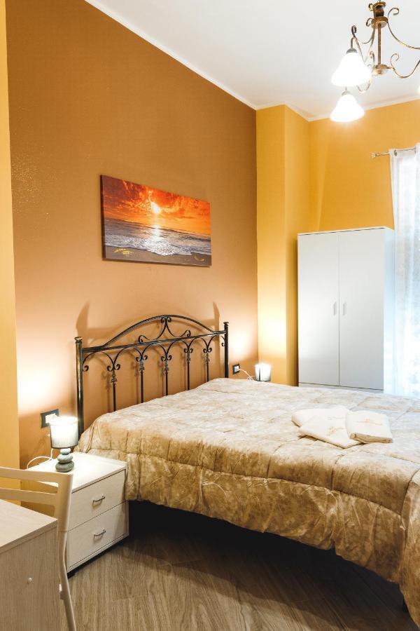 B&B Raggio Di Sole ปอร์โต เอมเปโดเกล ภายนอก รูปภาพ